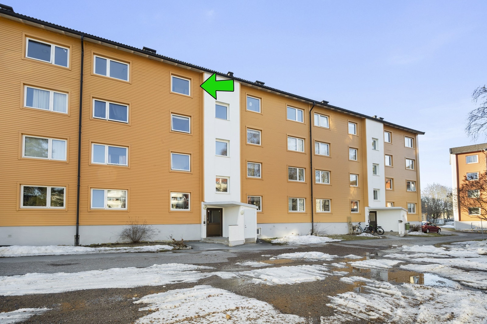 Inngangsparti. Galleribilde