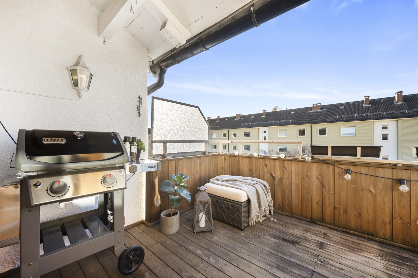 Nordvest-vendt balkong på 11 kvm. Galleribilde