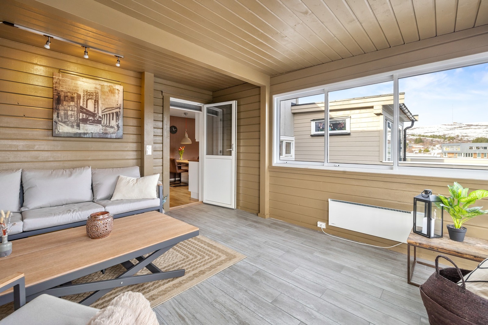 Vinterhagen ble tilbygd i 2014. Lun vinterhage med varmekabler Galleribilde