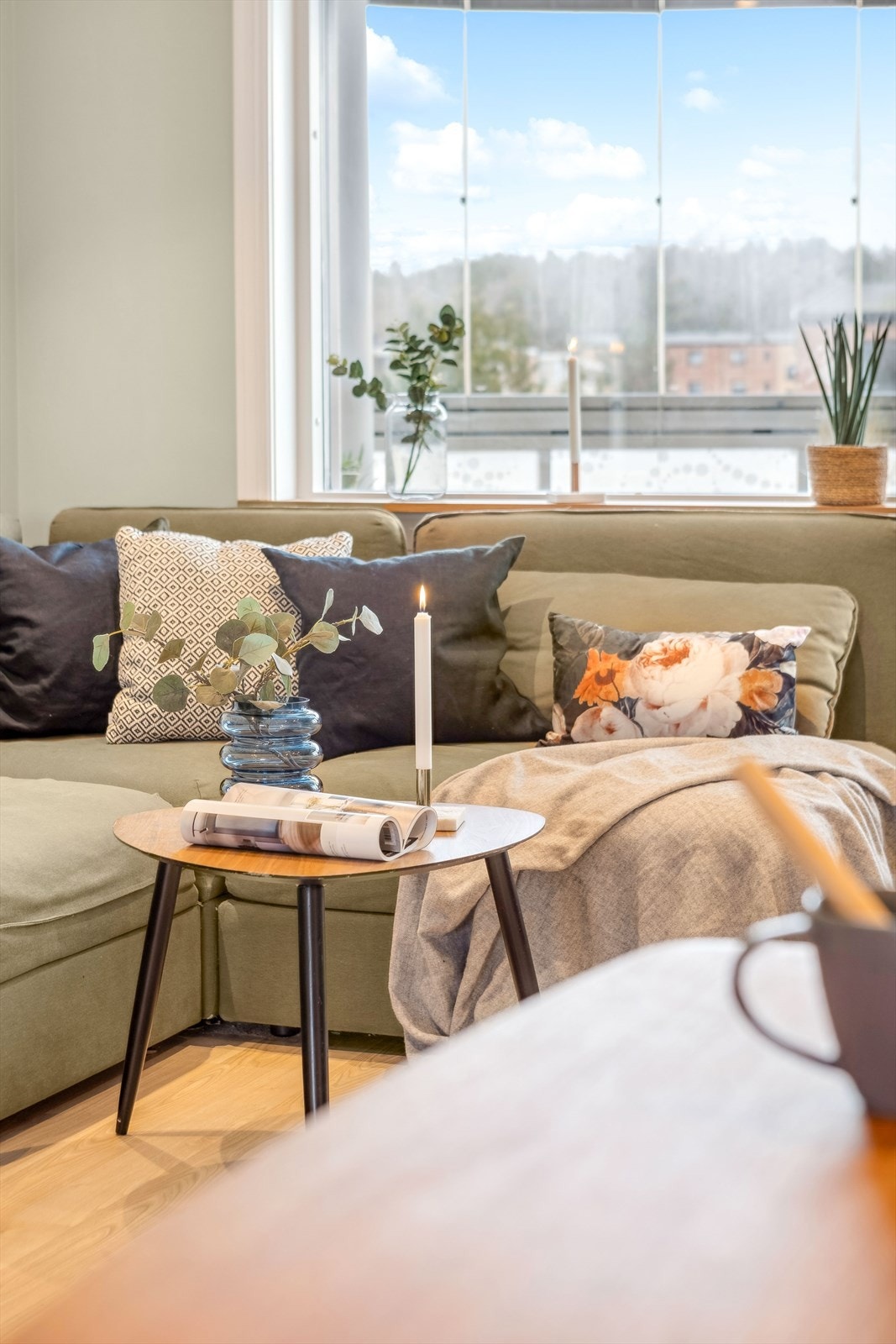 Plass til å invitere venner og familie på hyggelige sammenkomster. Galleribilde