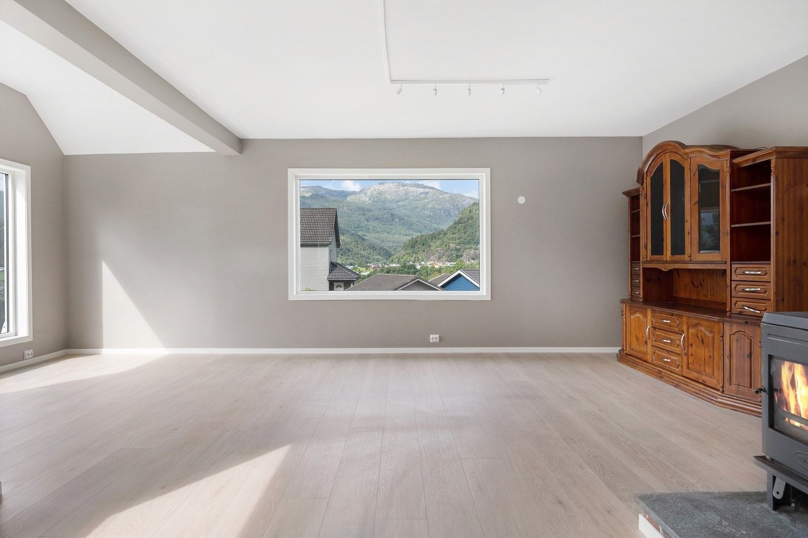 2. etasje Stue Galleribilde