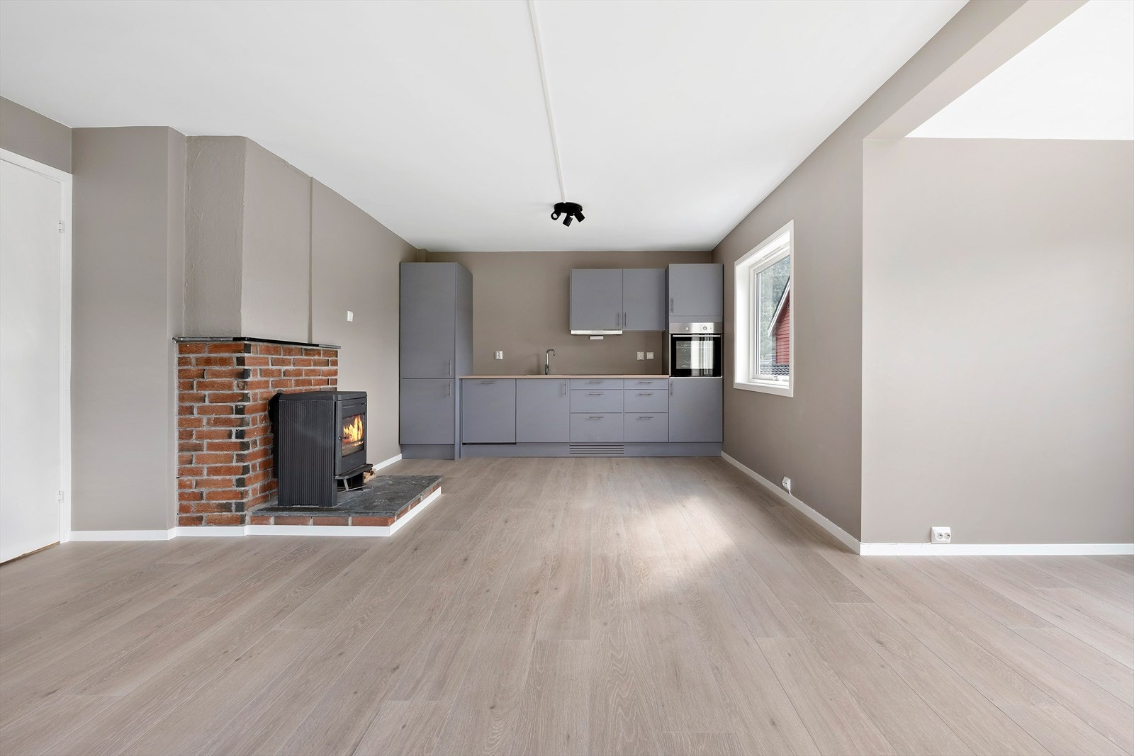 2. etasje Stue/
Kjøkken Galleribilde