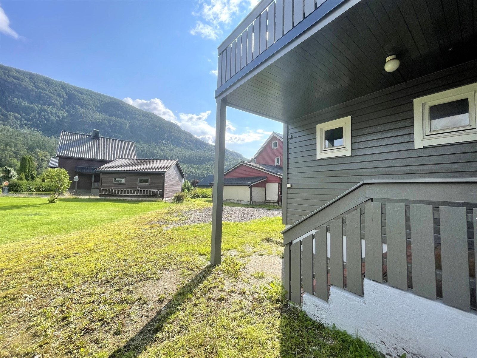 Overbygd inngangsparti Galleribilde