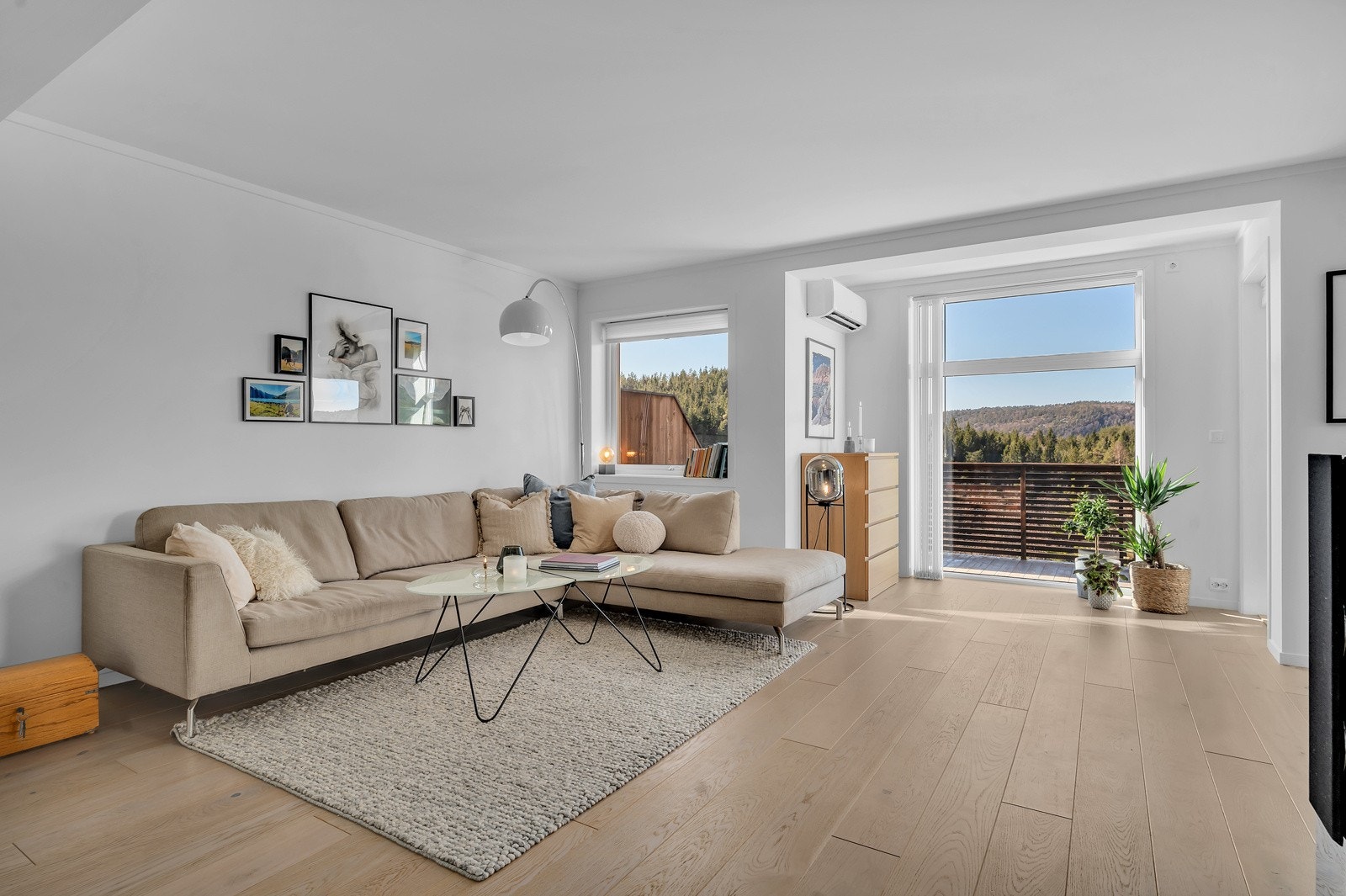 Med utsikt og gode solforhold. Galleribilde