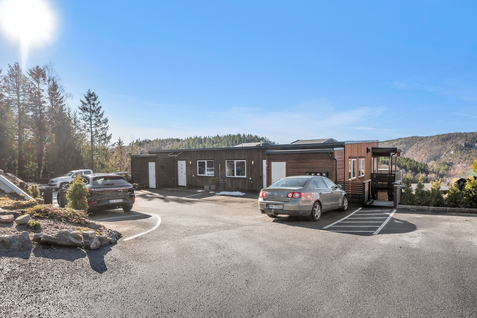 Det medfølger fast parkeringsplass. Galleribilde