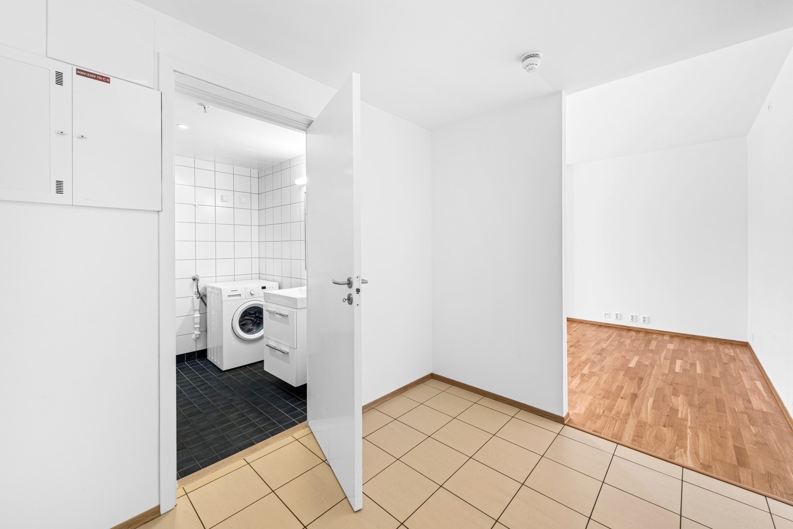 Entré som tar deg videre til badet Galleribilde