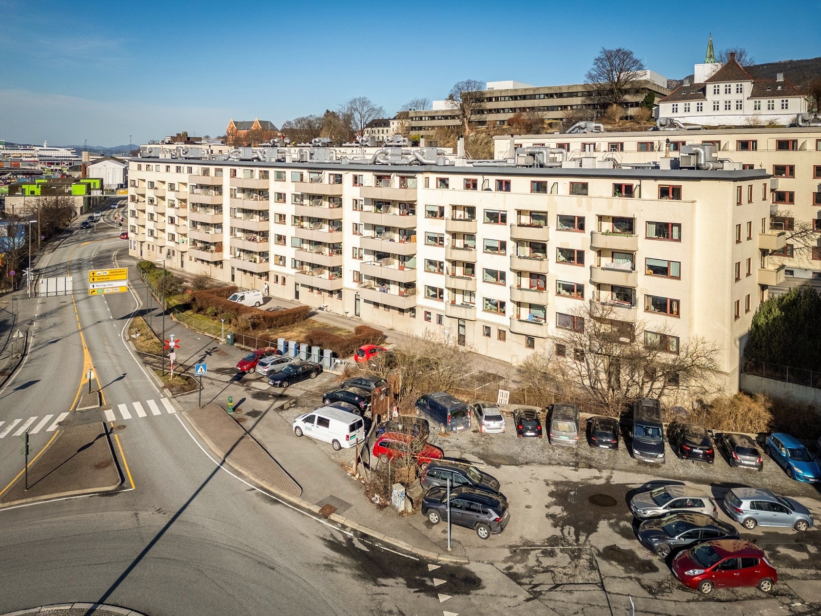 Fasade | Bredalsmarken 7. Galleribilde