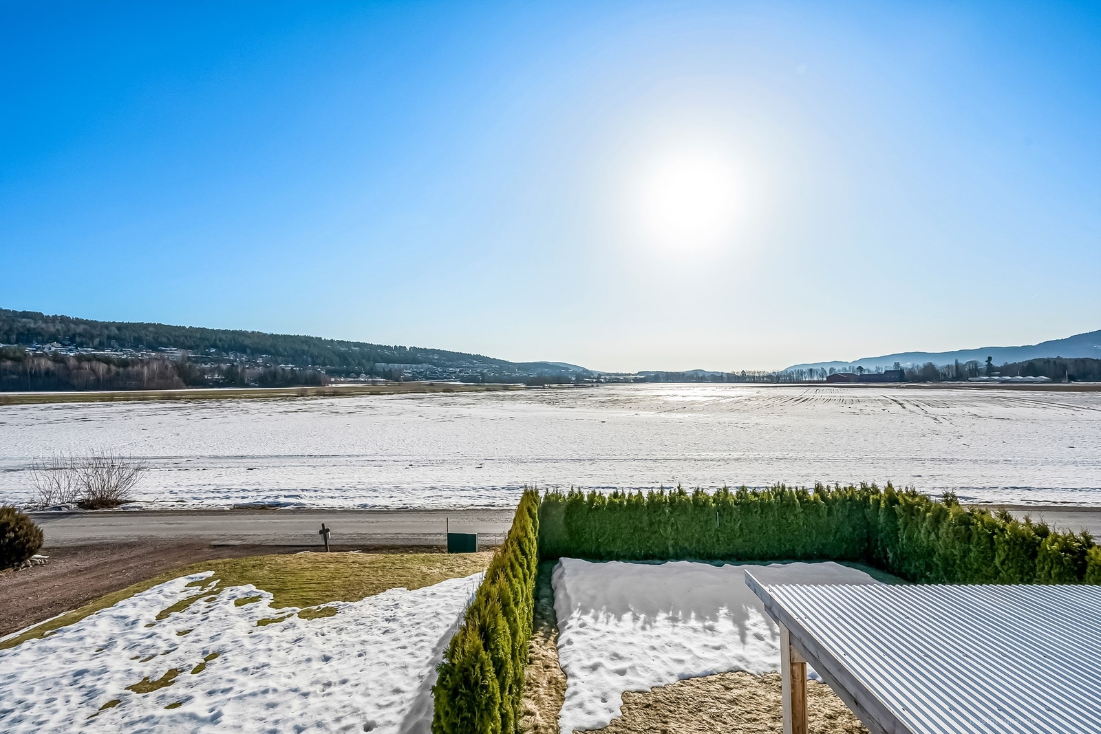 Utsikt fra eiendommen (2. etasje) Galleribilde