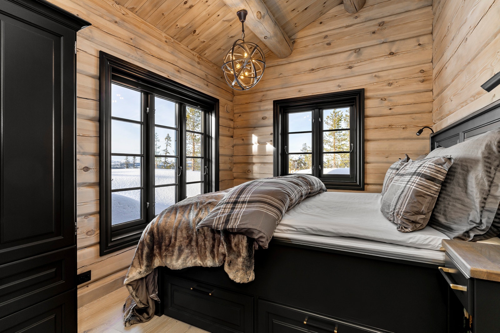 Eksempel fra møblert master soverom. Galleribilde