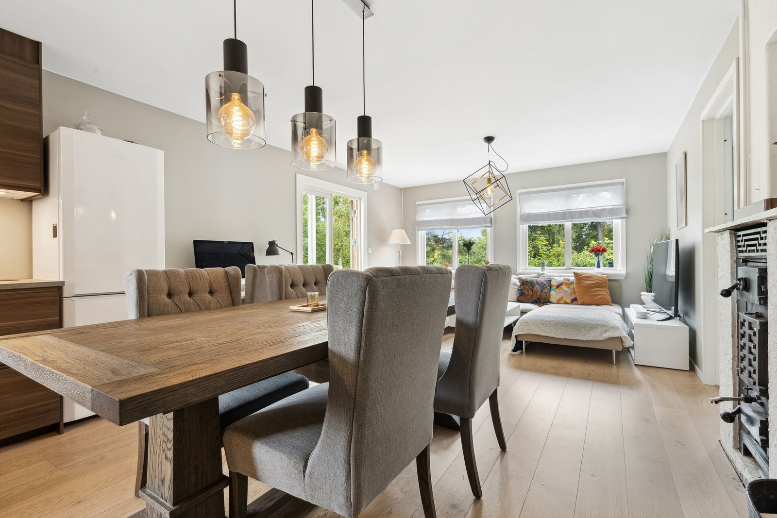 Kombinert stue og spisestue. Galleribilde