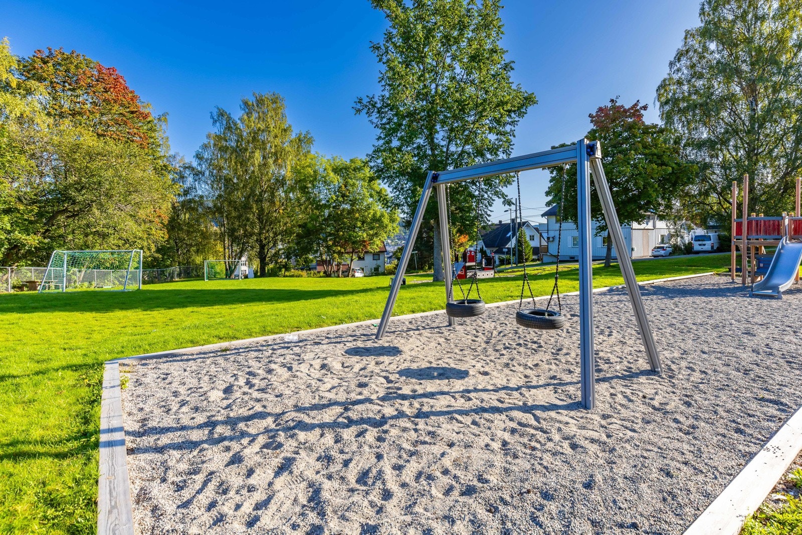 Lekeplass i nærområdet. Galleribilde