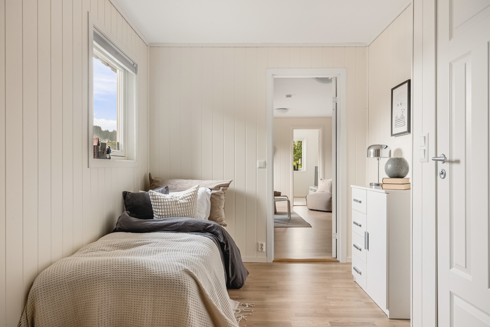 Soverom 1, kjeller hovedbolig. Galleribilde