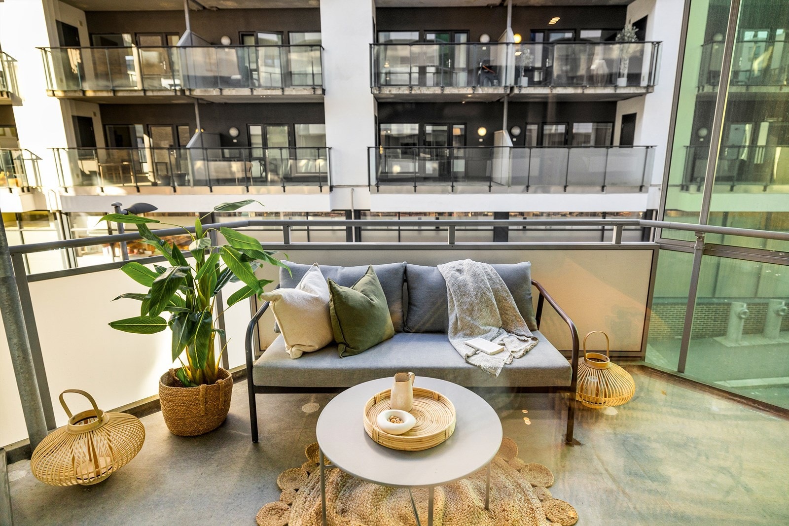 Her har du plass til en sittegruppe og godt selskap. Galleribilde