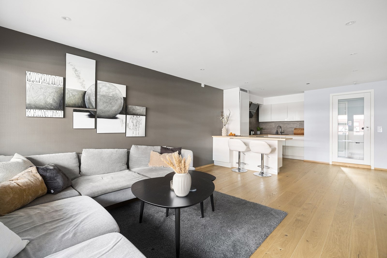 Velkommen til Tjensvolltorget 6 Galleribilde