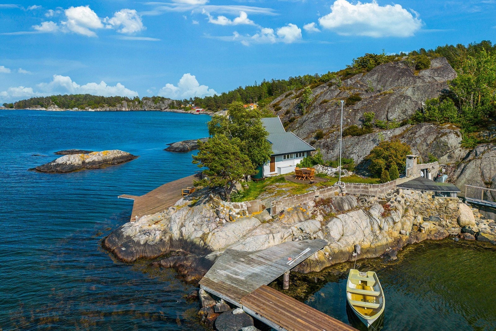 Sjønært og sjarmerende. Galleribilde