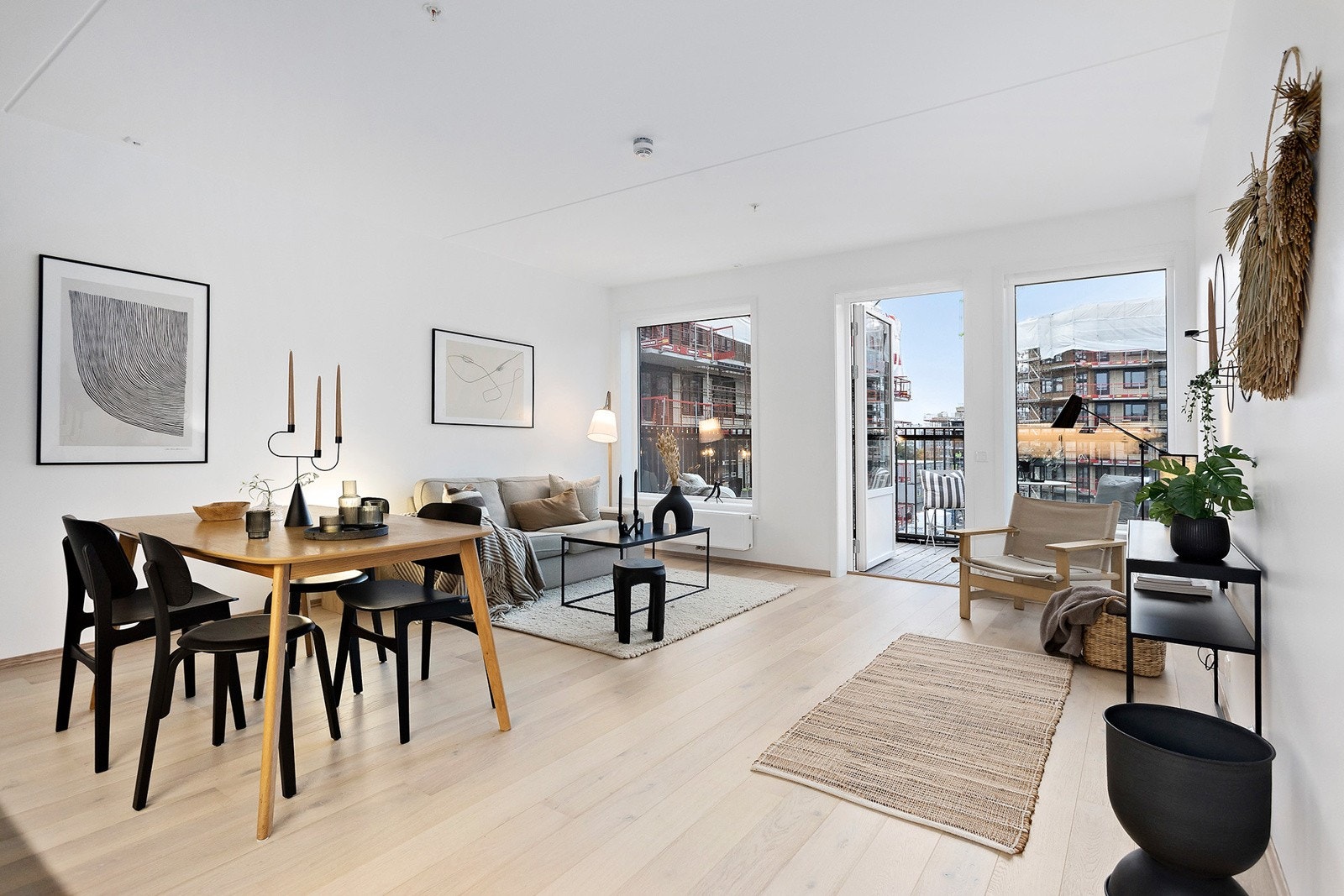 Leiligheten er lys og luftig med en god planløsning. Galleribilde