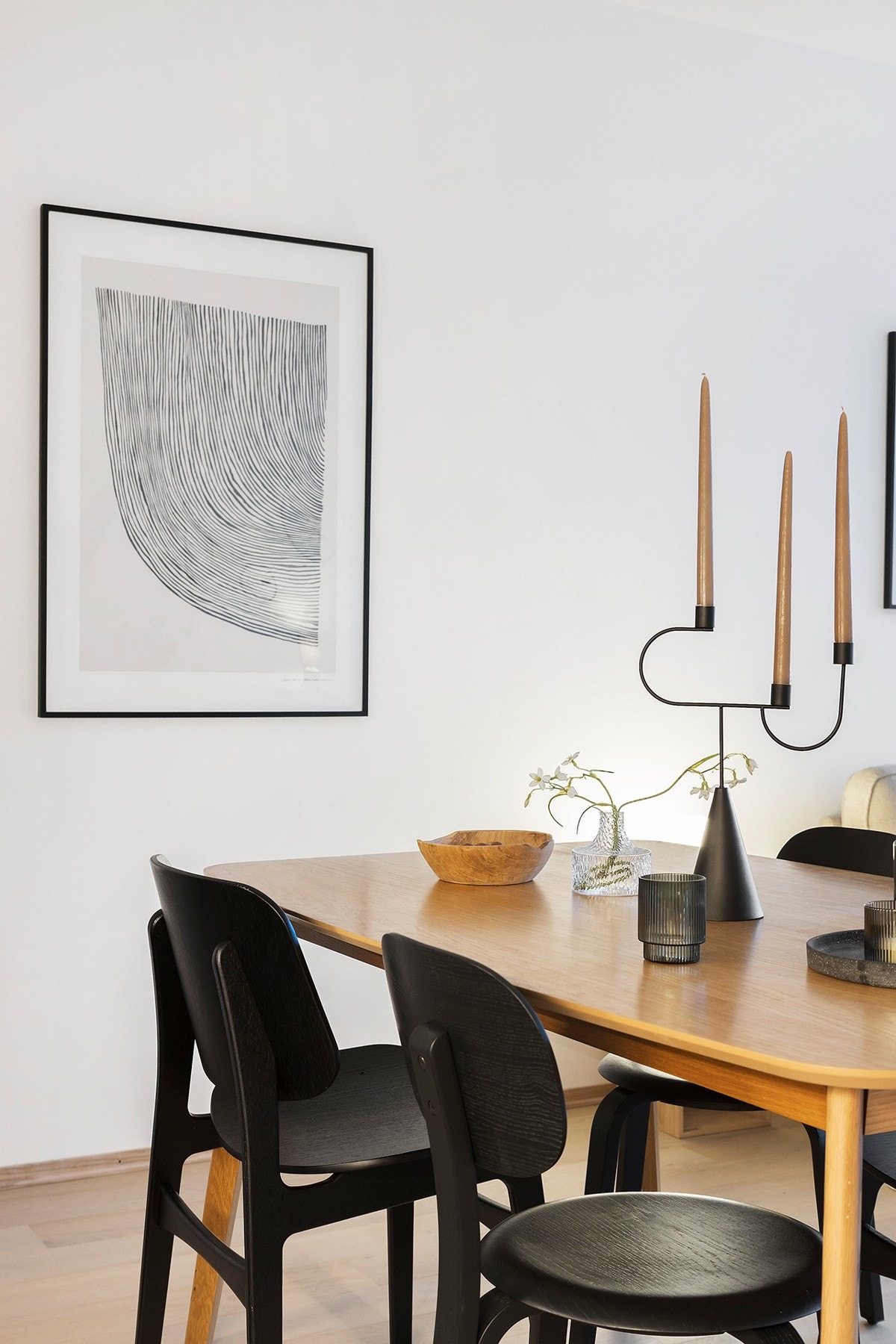 Plass til spisebord ved kjøkken. Galleribilde