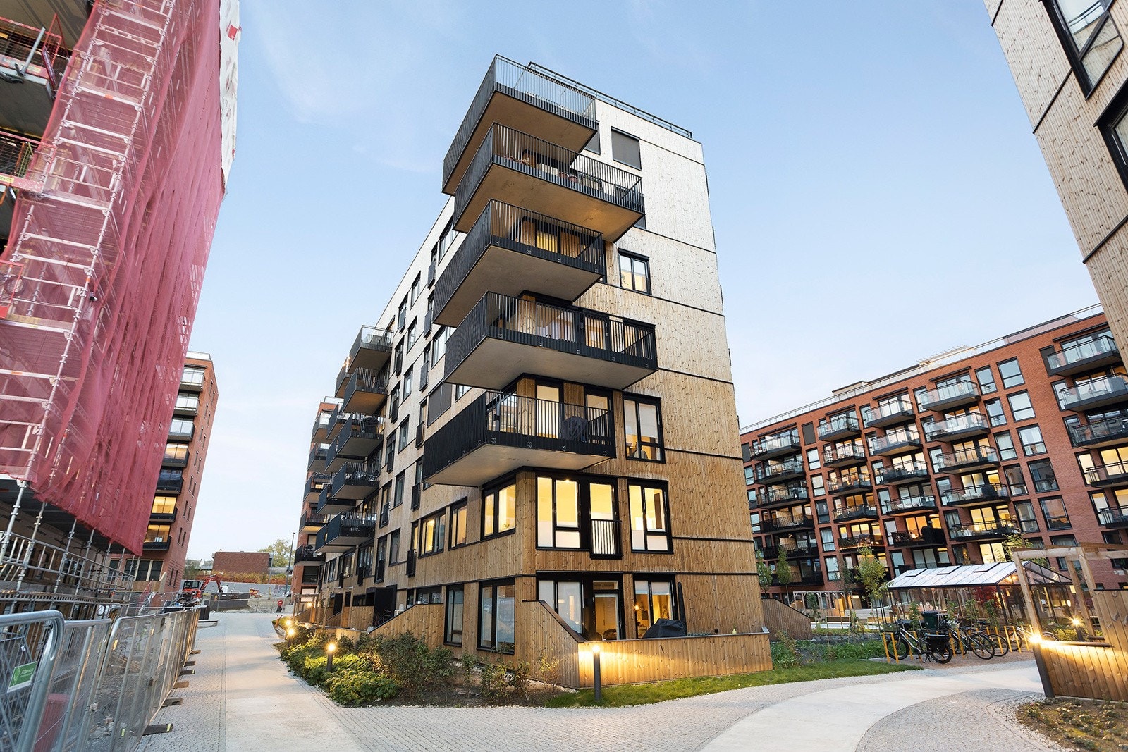 Løren Botaniske byr på flotte grønne fellesområder. Hele området skal stå ferdig i 2024. Galleribilde