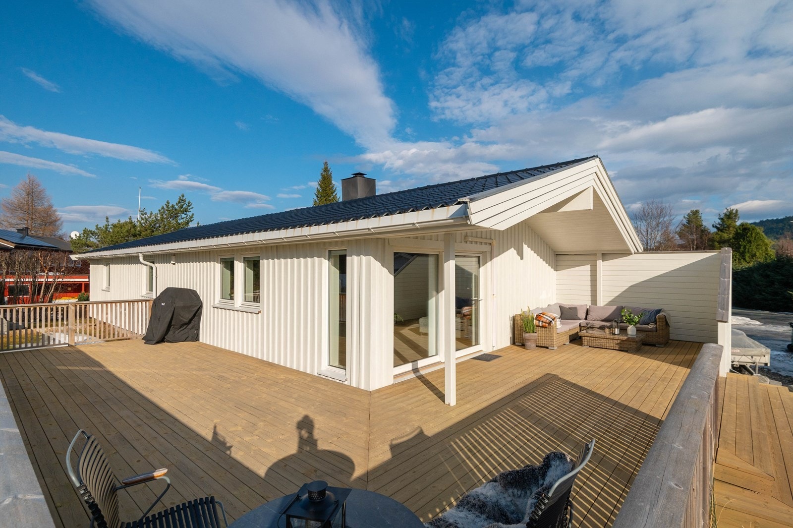 Aktiv Eiendomsmegling v/ Marius Kvalvik har gleden av å presentere Forseths veg 6 - en familievennlig enebolig med alt på ett plan. Galleribilde