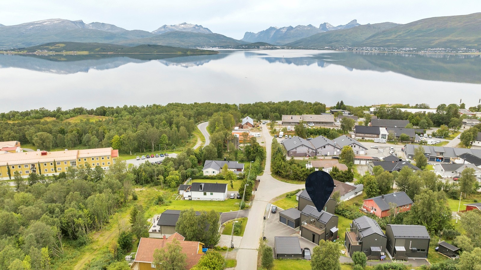 Nærområdet mot vest Galleribilde