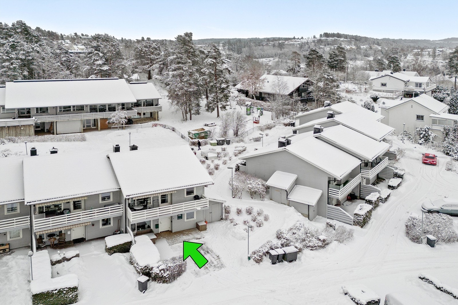 Stille, skjermet og solrikt beliggende i populært boområde, på Oppegård Galleribilde