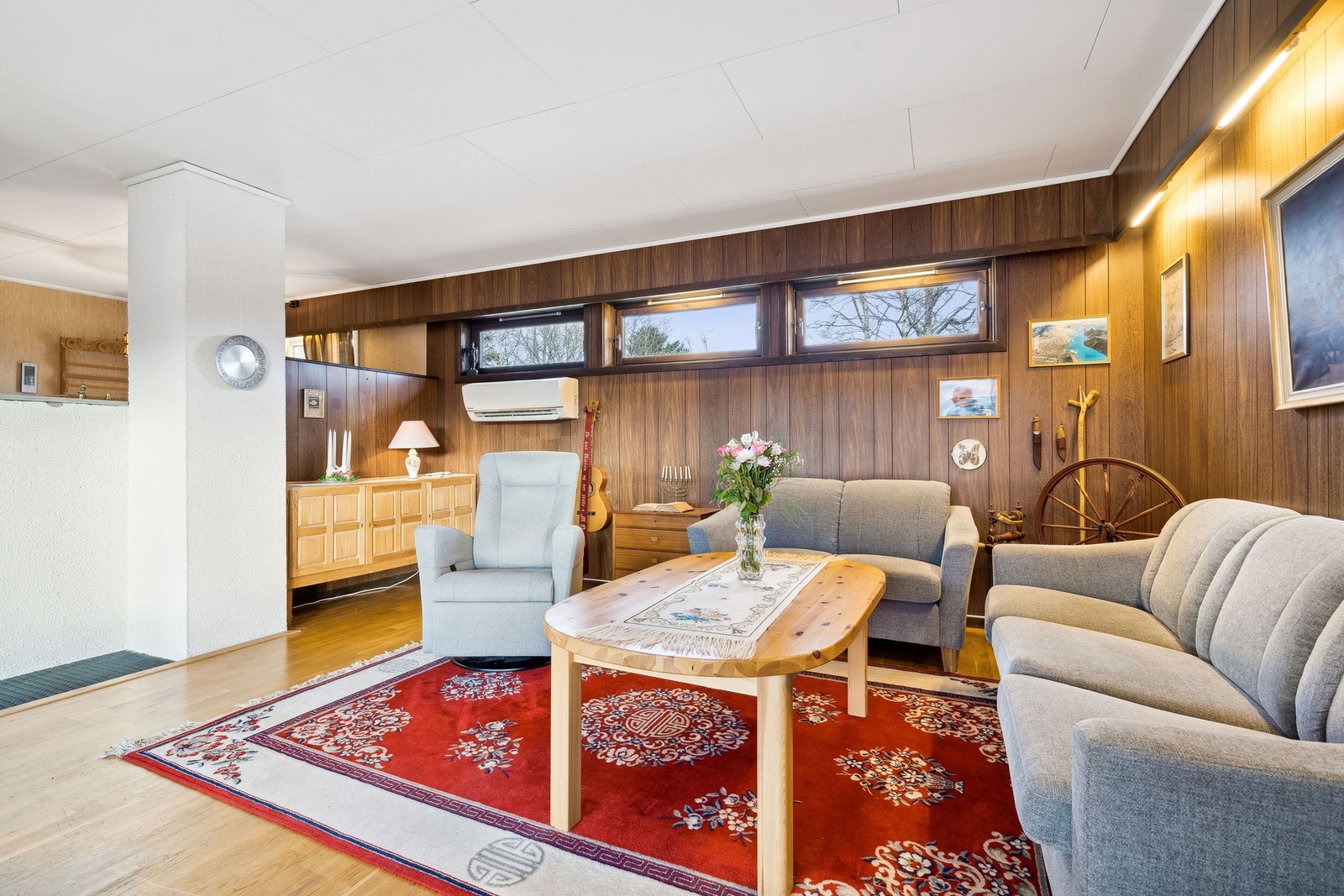 Boligens praktiske planløsning gir gode møbleringsmuligheter Galleribilde