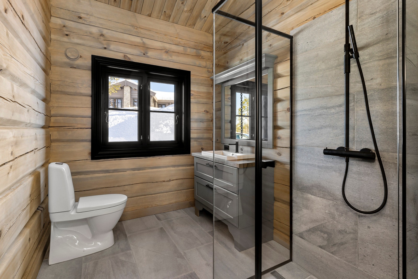 Gjestebadet. Galleribilde