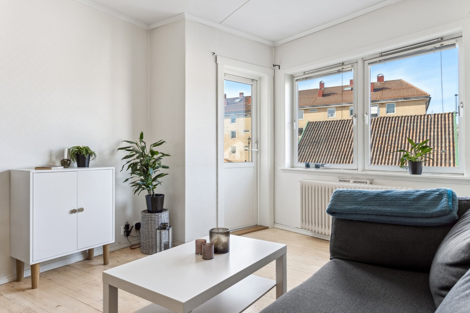 Fra stuen har man direkte utgang til en herlig balkong. Galleribilde