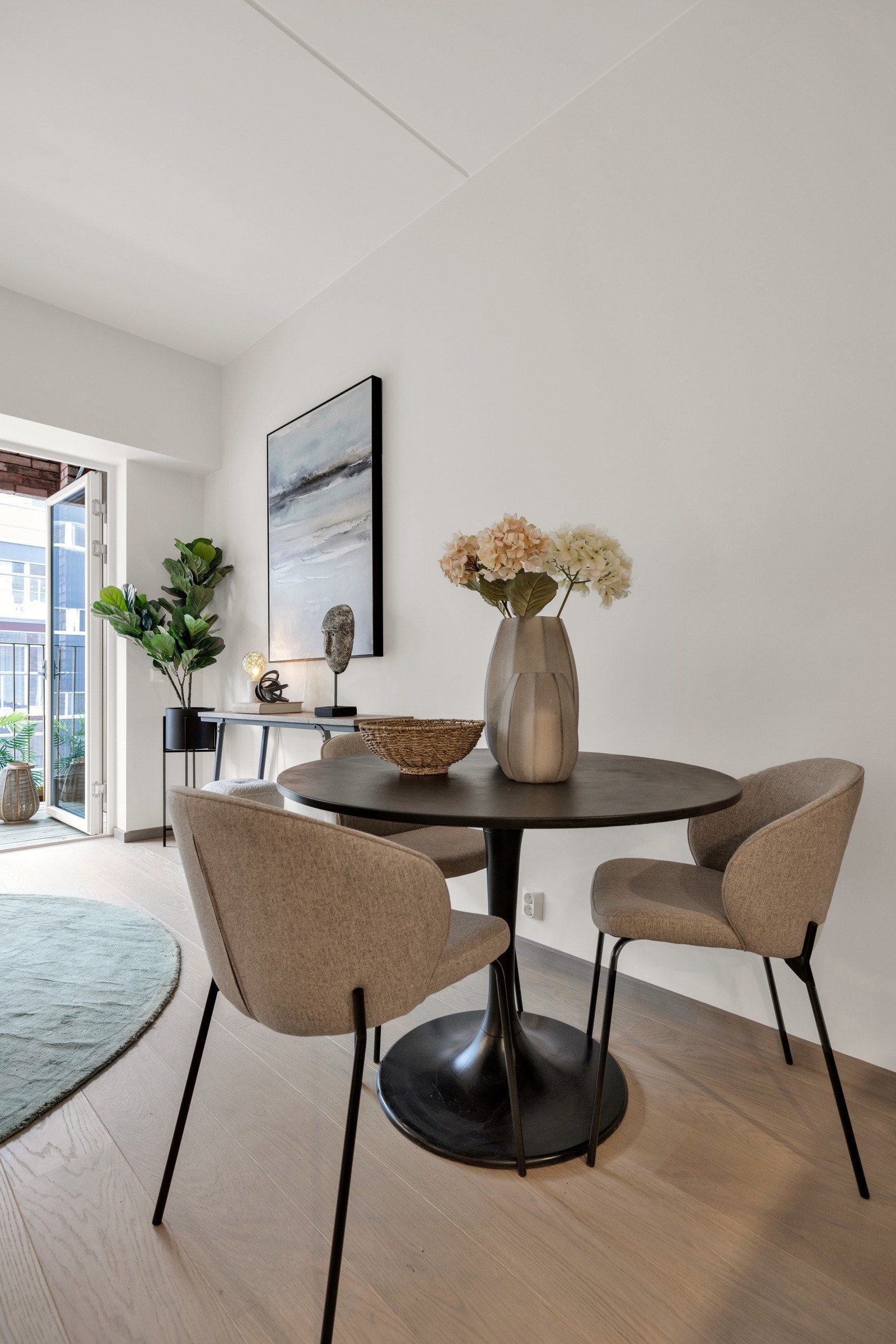 IN-ordning og Sikringsfond - 10 års avdragsfrihet på fellesgjeld Galleribilde