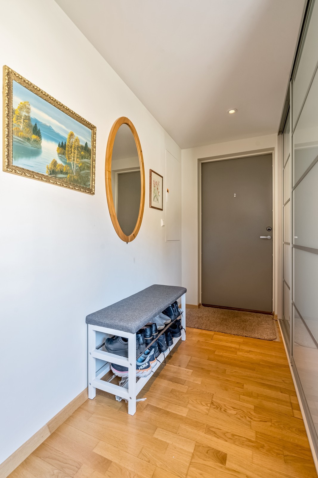 Leiligheten holder høy standard og er meget velholdt. Galleribilde