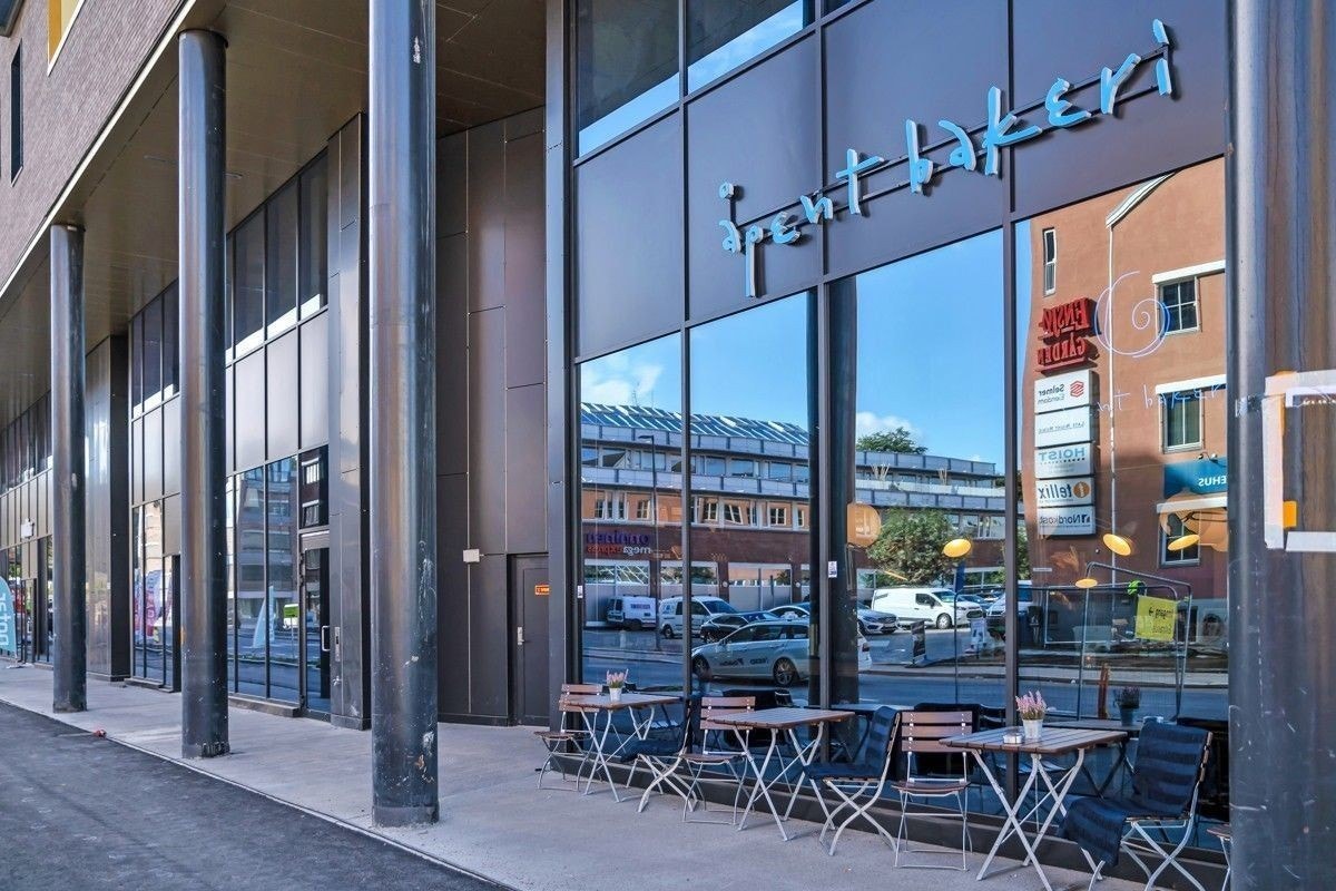 Å komme til Åpent Bakeri som ligger på Ensjø Torg tar bare 4 min å sykle fra boligen Galleribilde