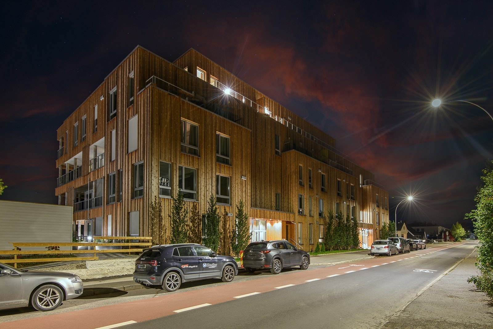 Kveldsbilde fra Storgata. Galleribilde