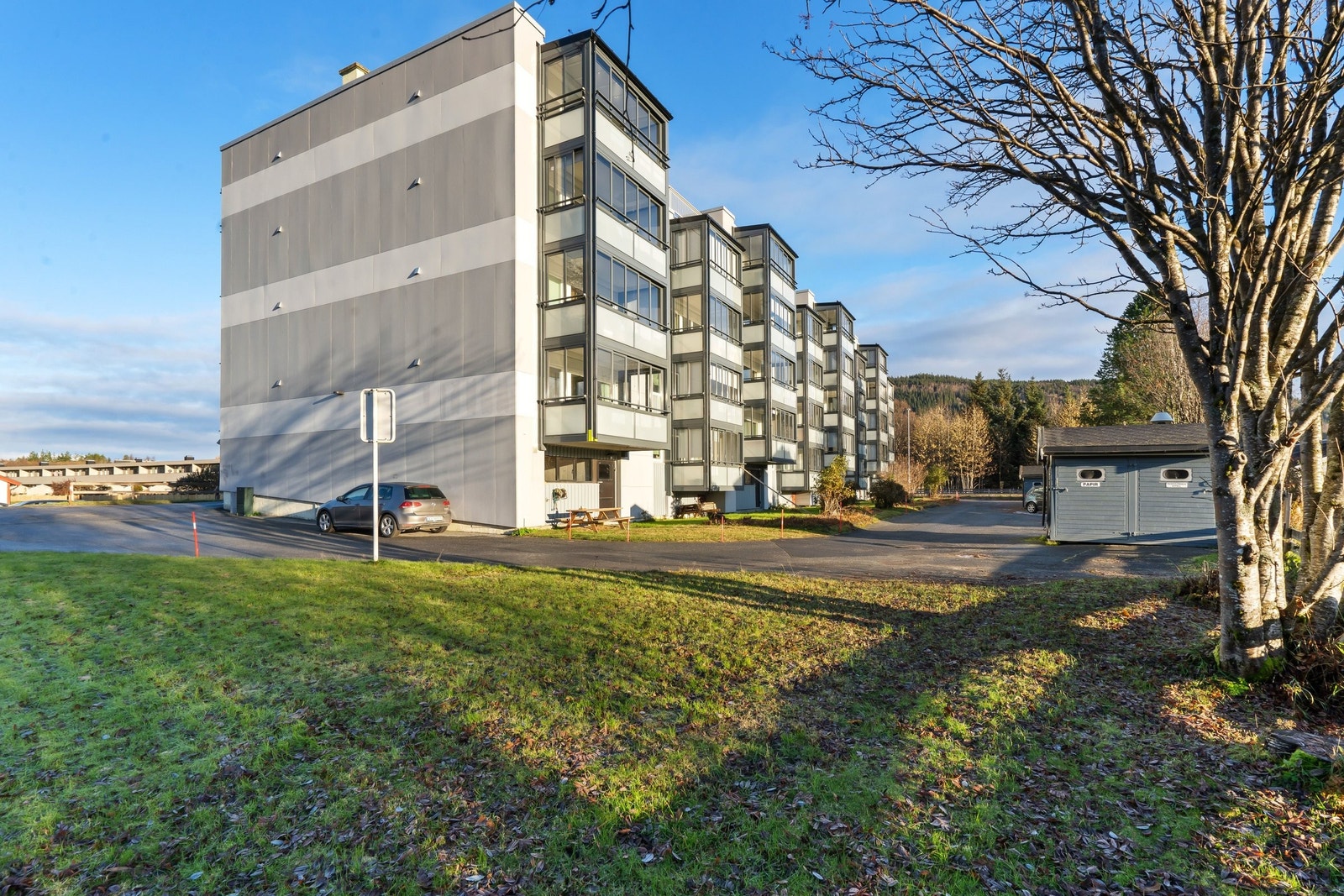 Leiligheten ligger i 2 etg Galleribilde