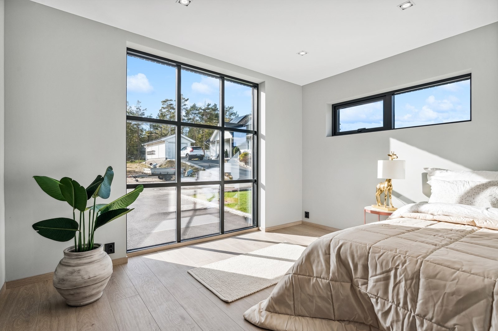 Soverom 1. etg. Galleribilde