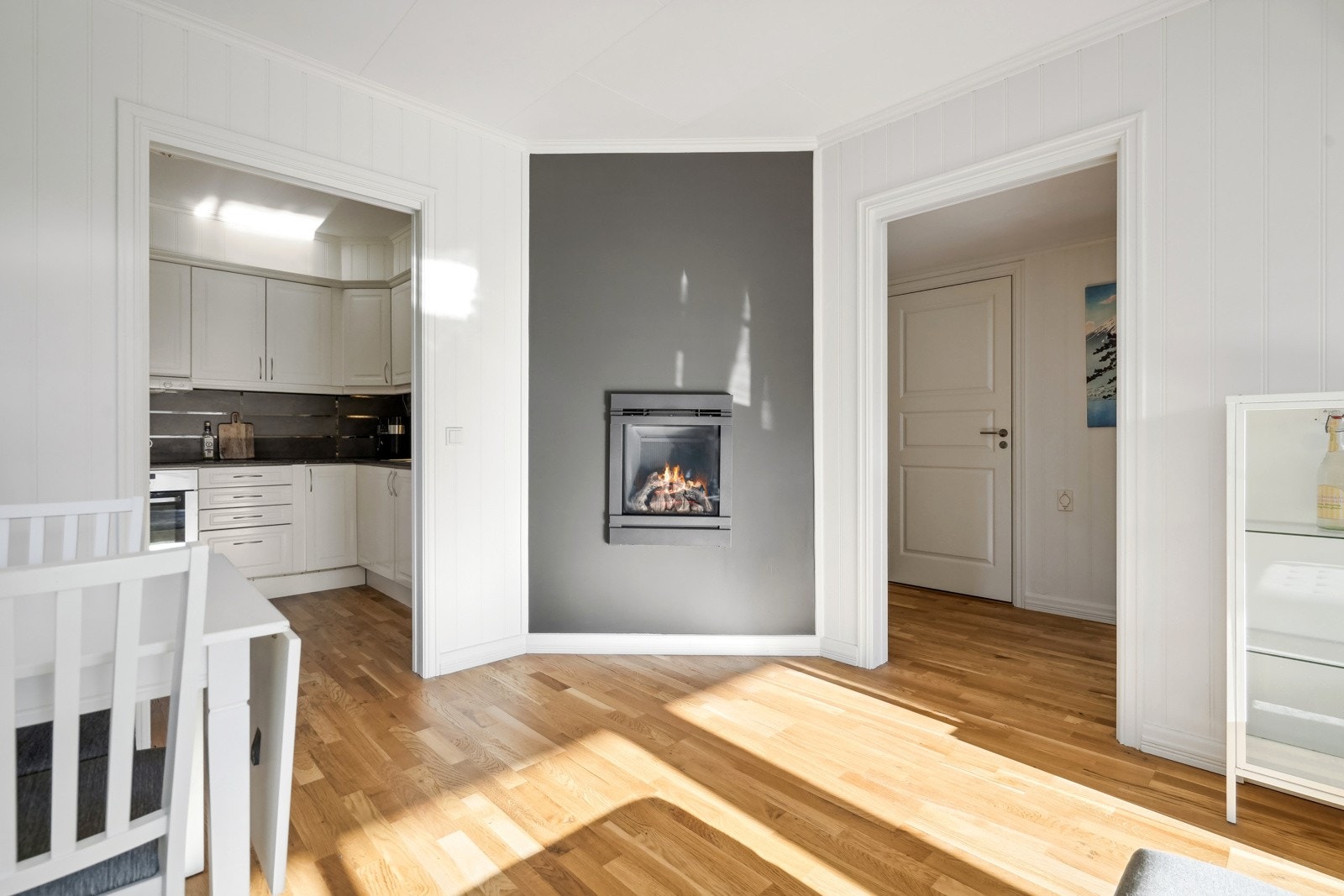 Flott integrert gasspeis som står for oppvarmingen i leiligheten. Galleribilde