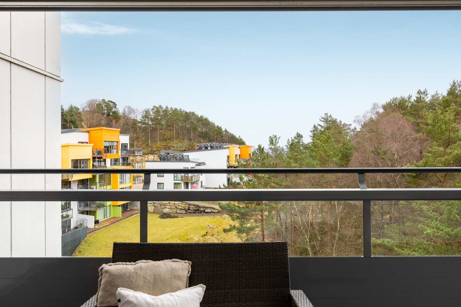 Her kan du nyte late dager i solen i gode venners lag. Galleribilde