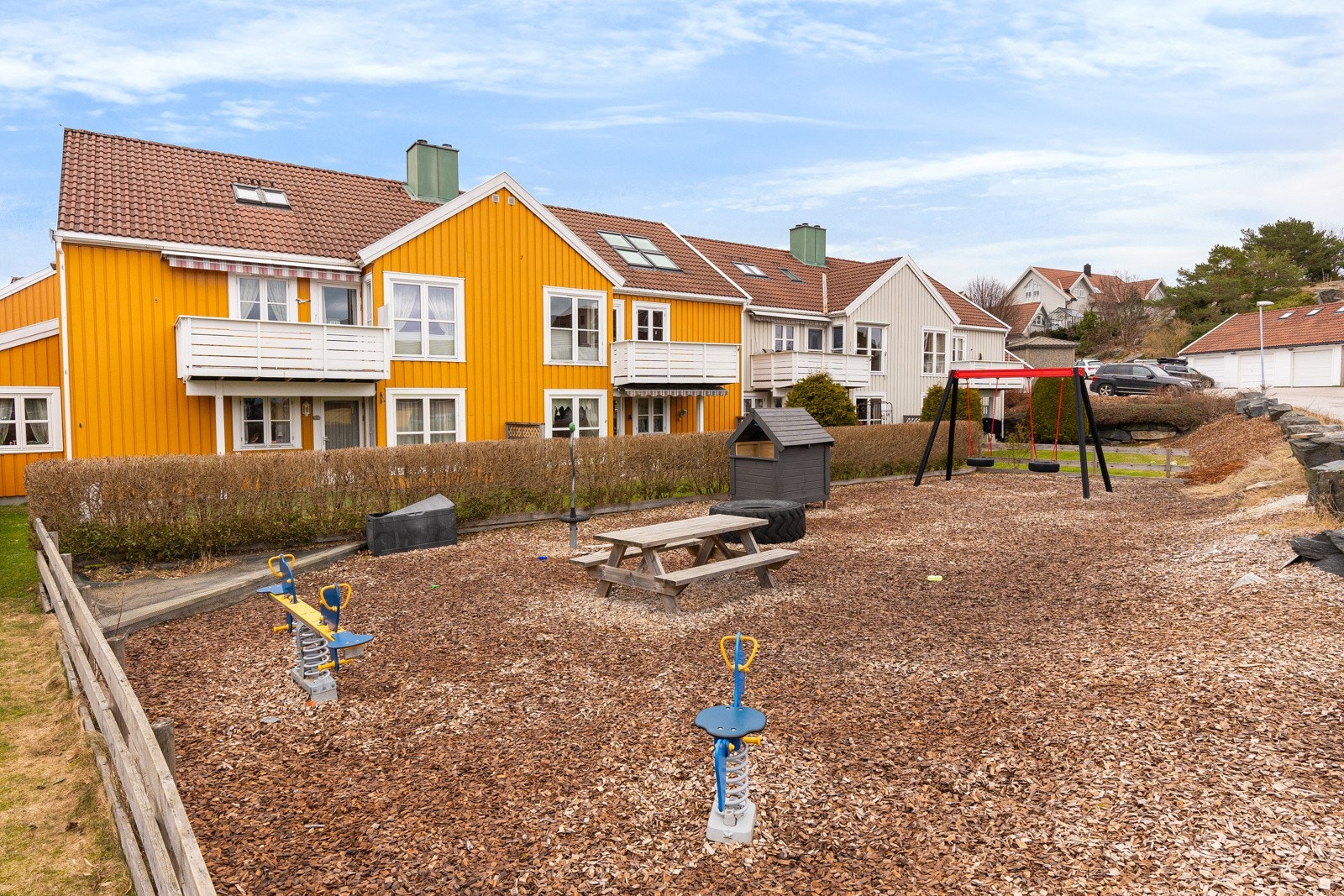 Lekeplass i nærheten av borettslaget Galleribilde