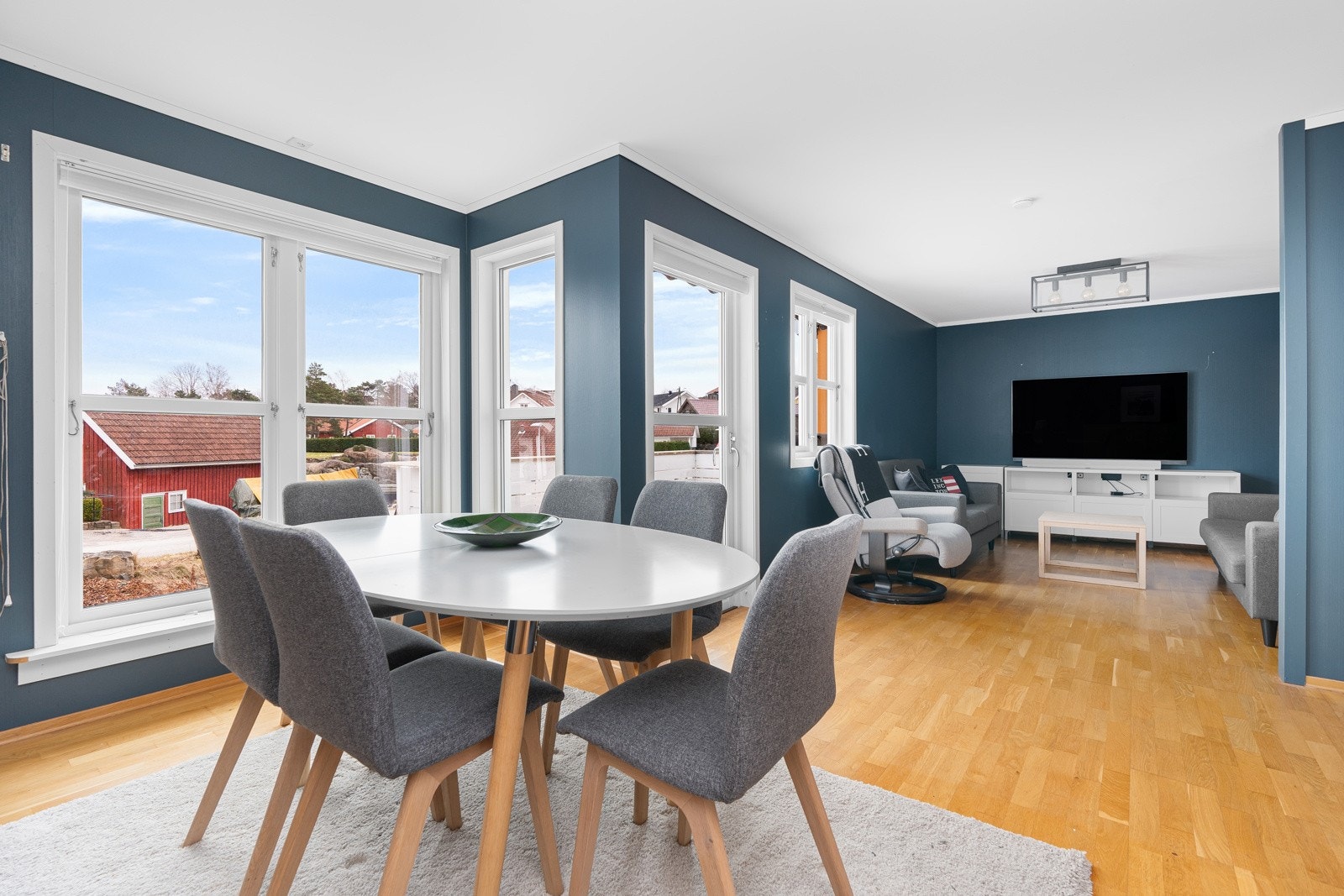 Exbo ved Helene Jensen har gleden av å presentere Alkeveien 65B! Galleribilde