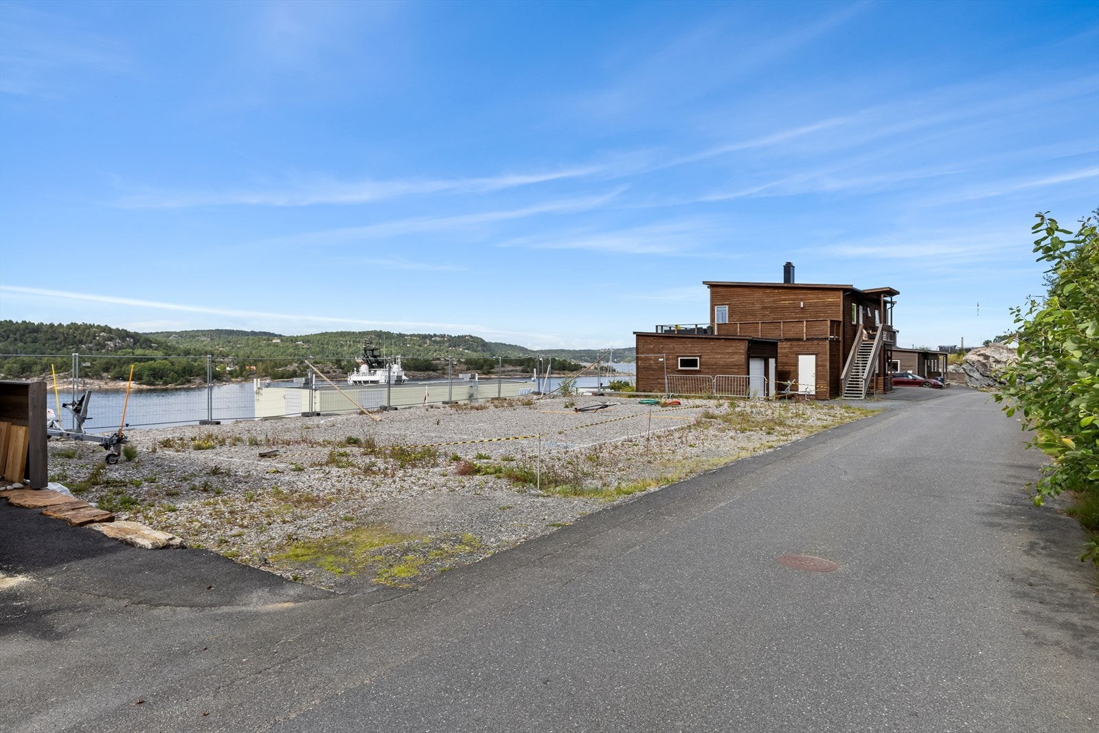 010_.jpg Galleribilde