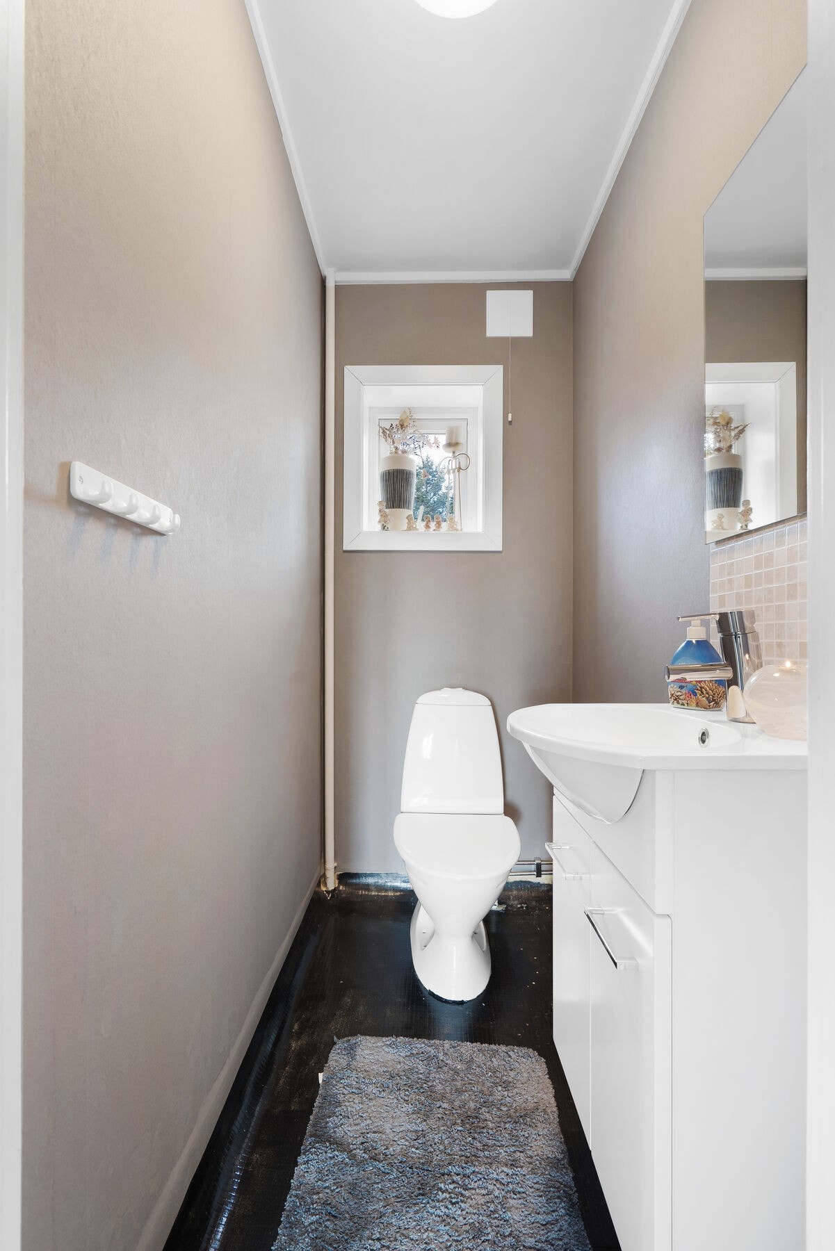 Toalettrom Galleribilde