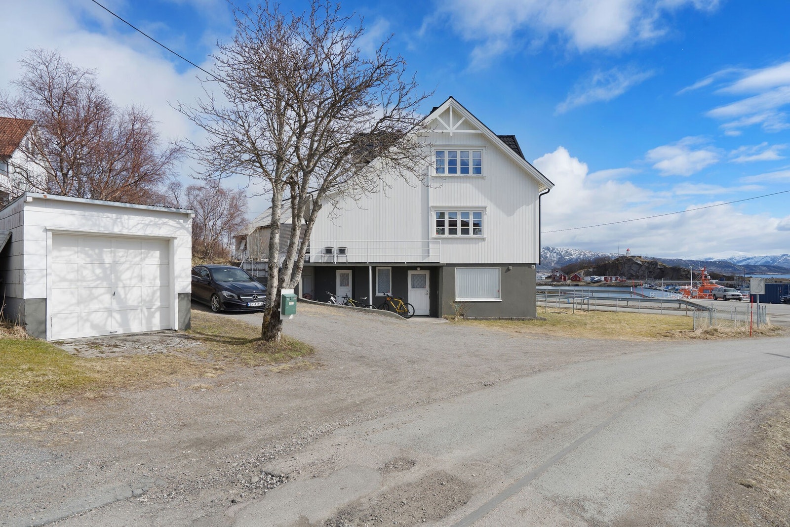 EiendomsMegler 1 v/ Christer Aabø har gleden av å presentere Losvegen 18!
Foto: EFKT Galleribilde