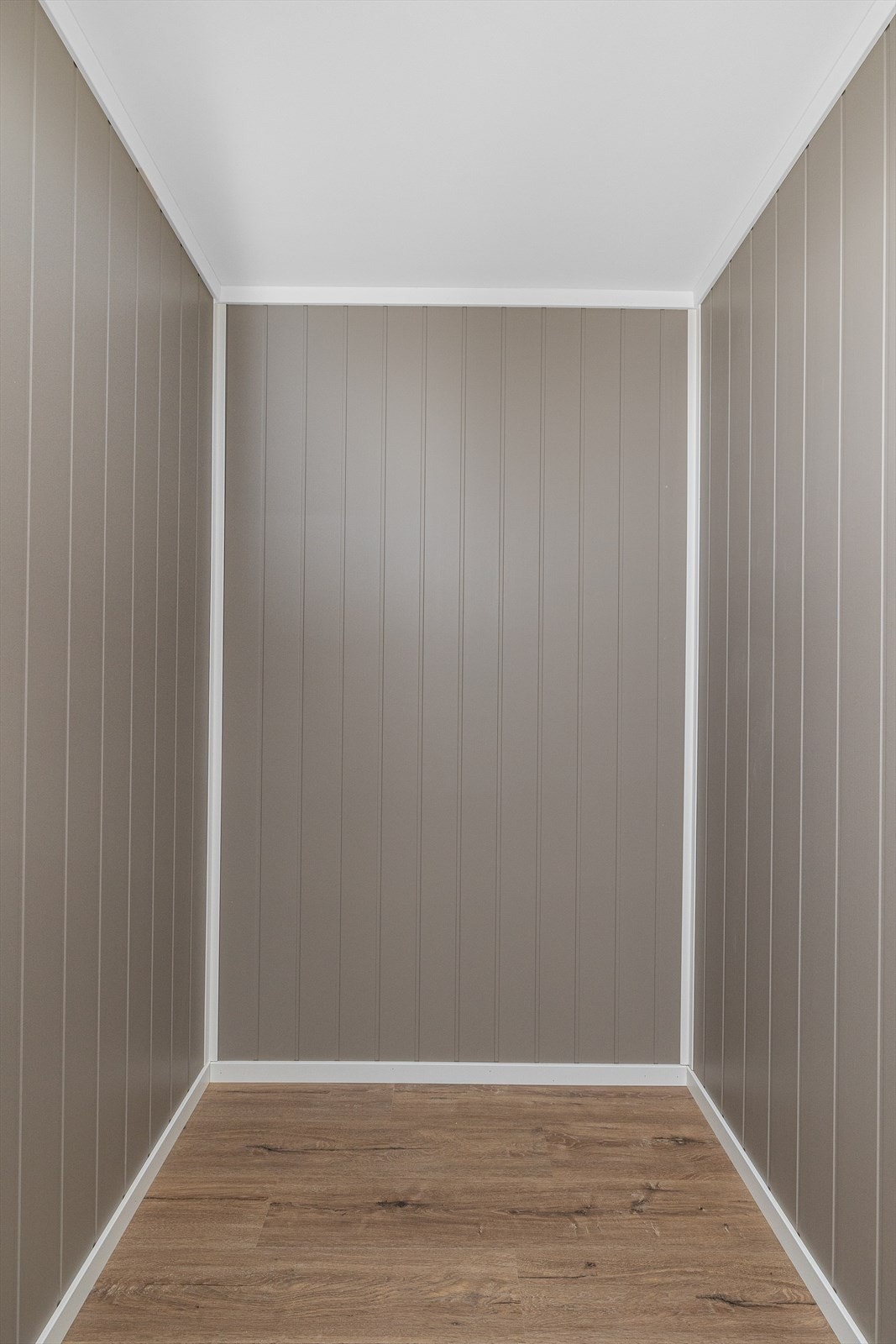 Innvendig bod Galleribilde