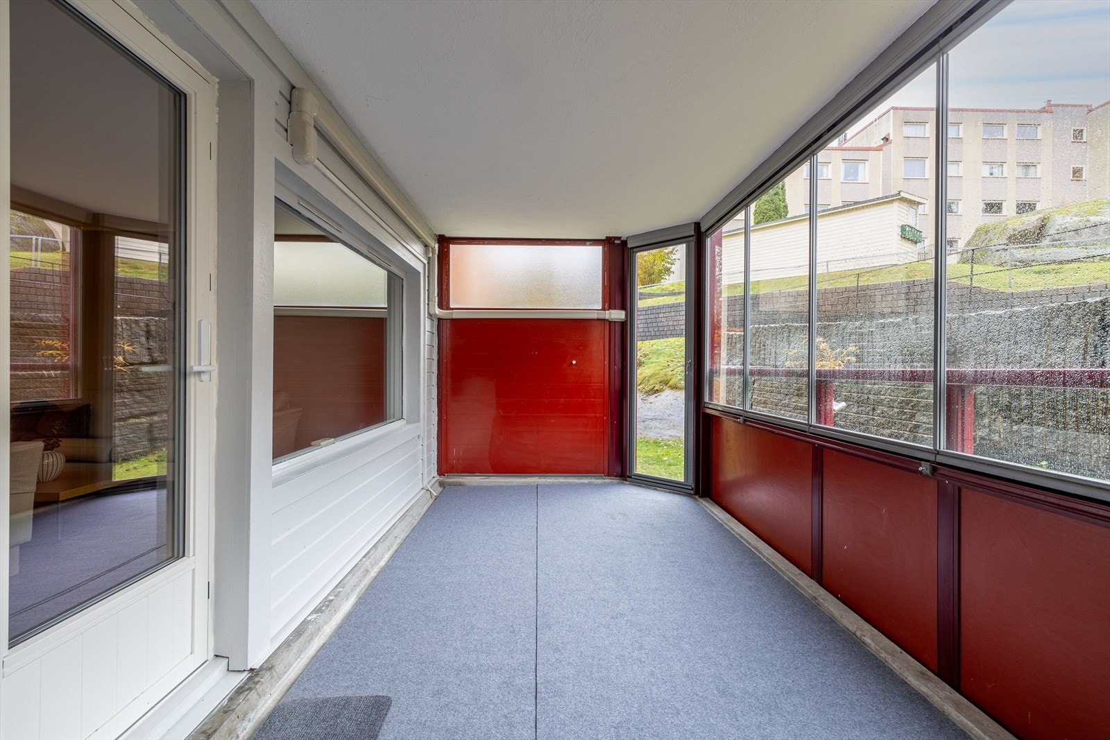 Balkongen ligger lunt og skjermet. Galleribilde