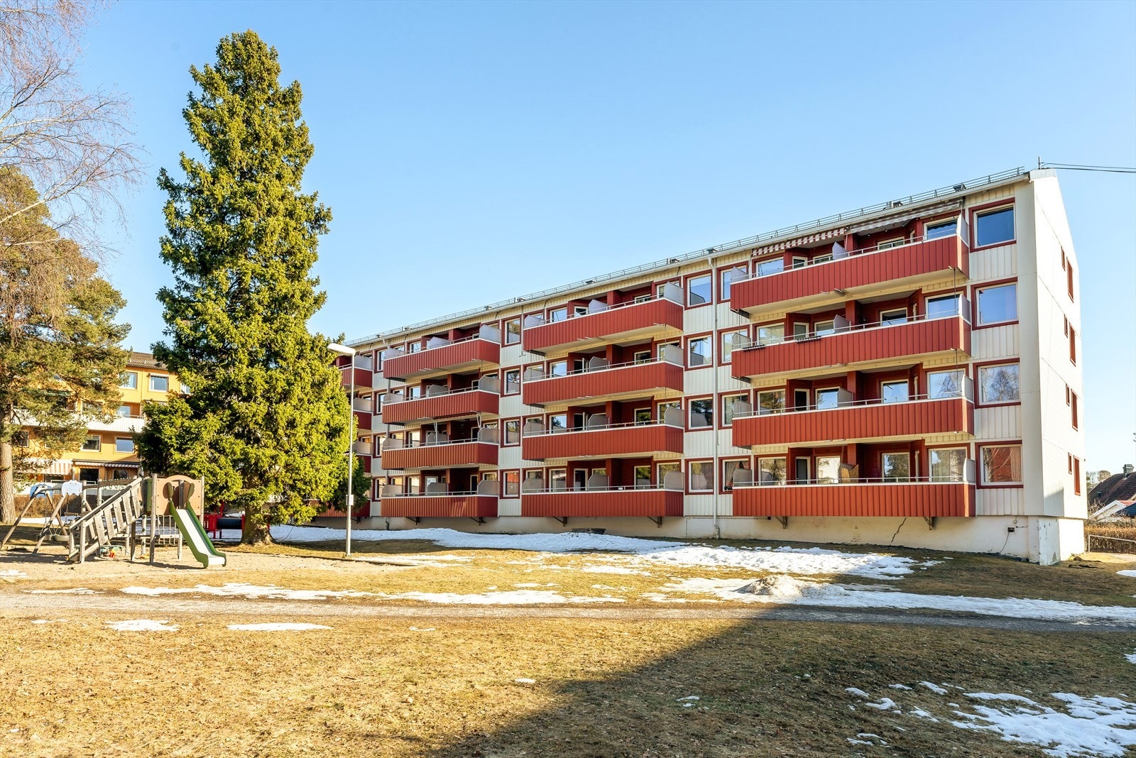 Borettslaget er veldrevet og består av 388 andelsleiligheter. Galleribilde