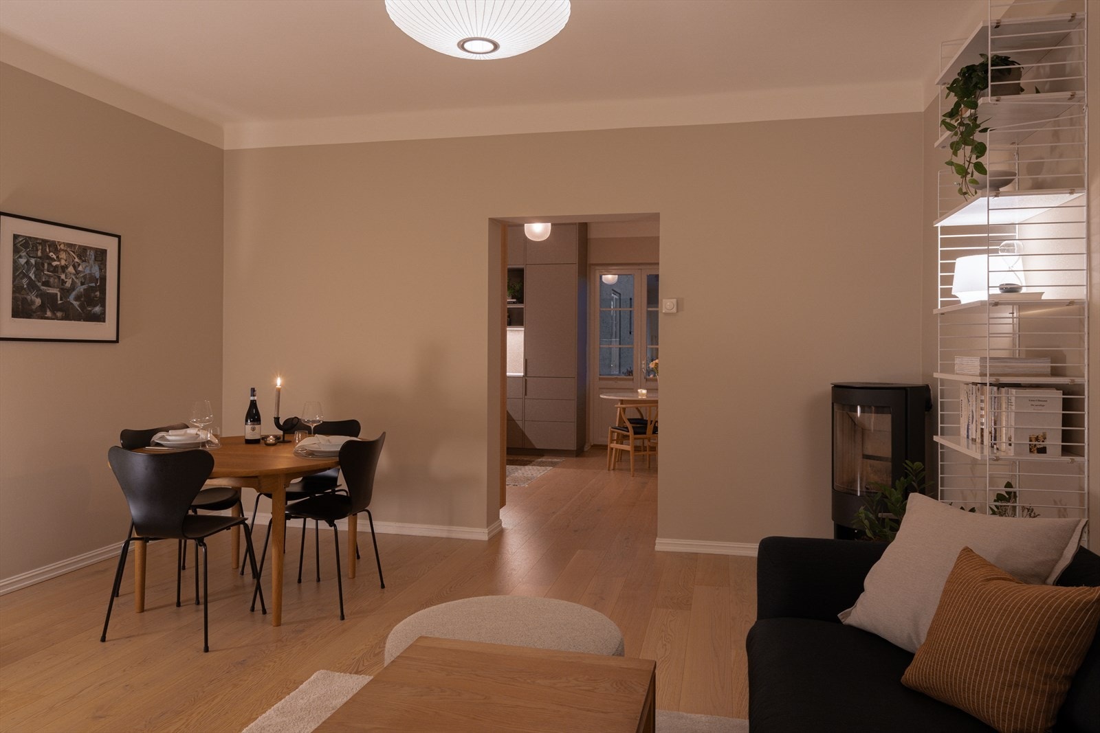 Bygården tilhører den populære "Torshovbyen" og ble oppført i 1920. Galleribilde