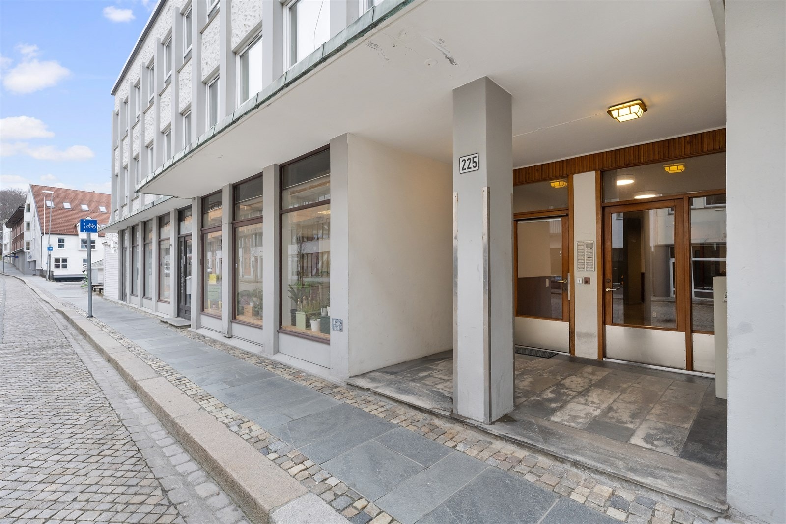Her bor du i kort gangavstand til alle butikk - og servicetilbud i Bergen Sentrum. Galleribilde