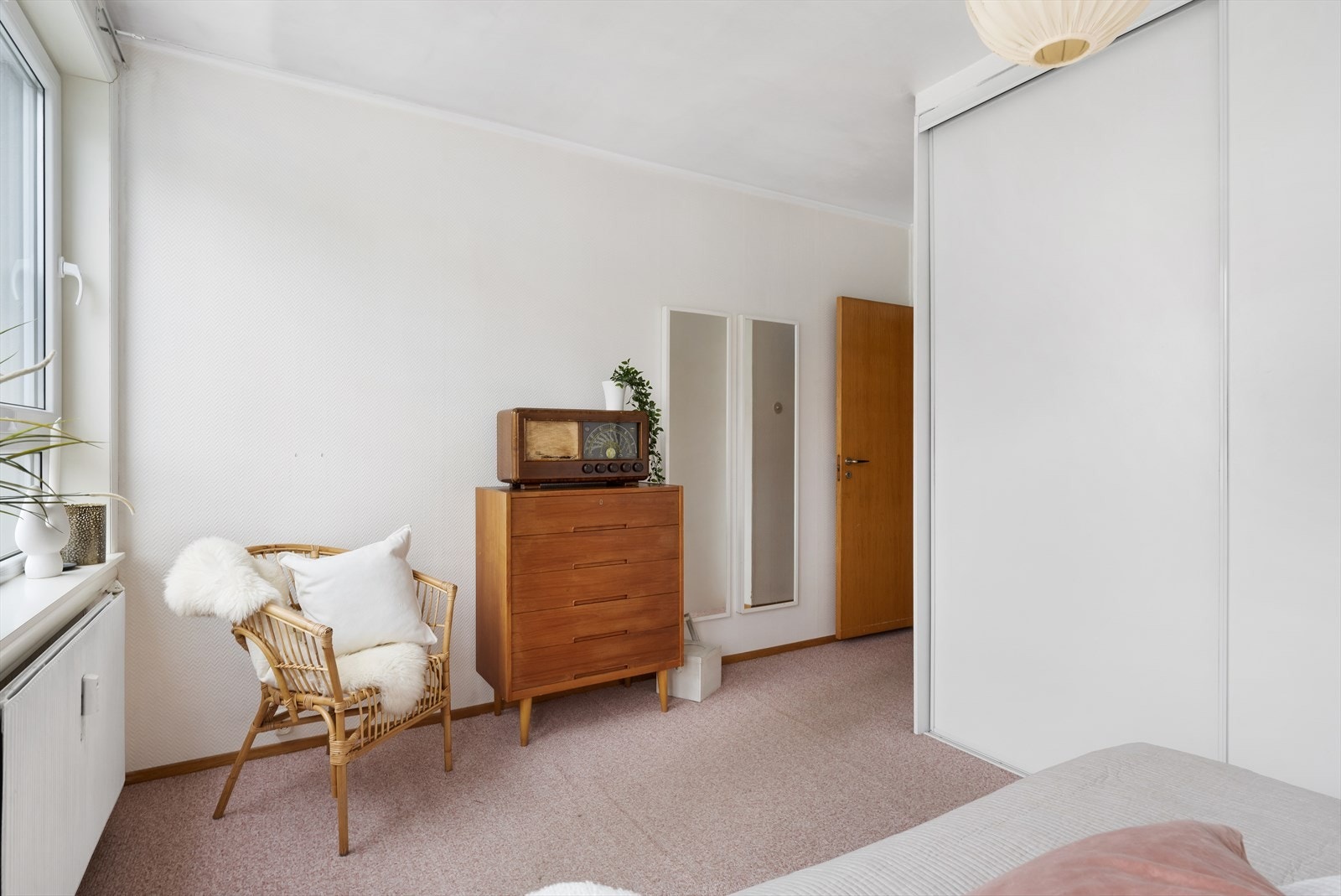 Soverommet er ca. 14,5 m². Galleribilde