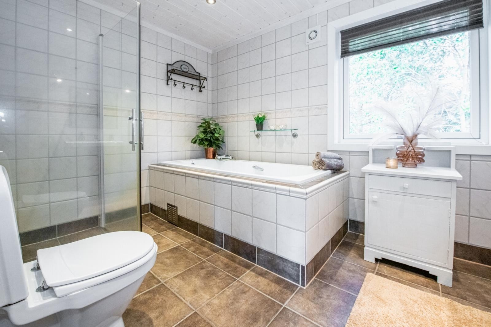 Bad 1. etg Galleribilde