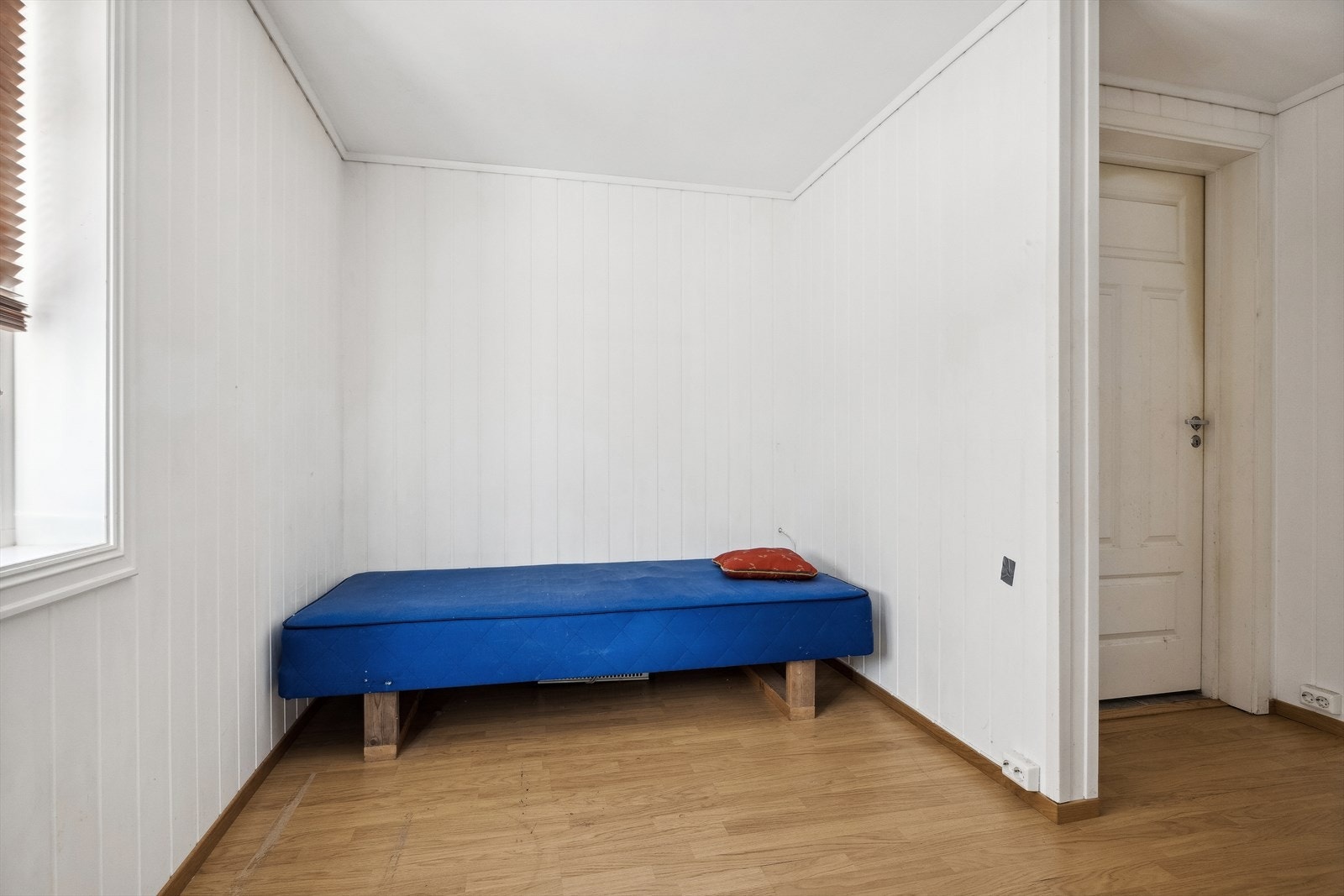 Soverom 2 i 1. etg. Galleribilde