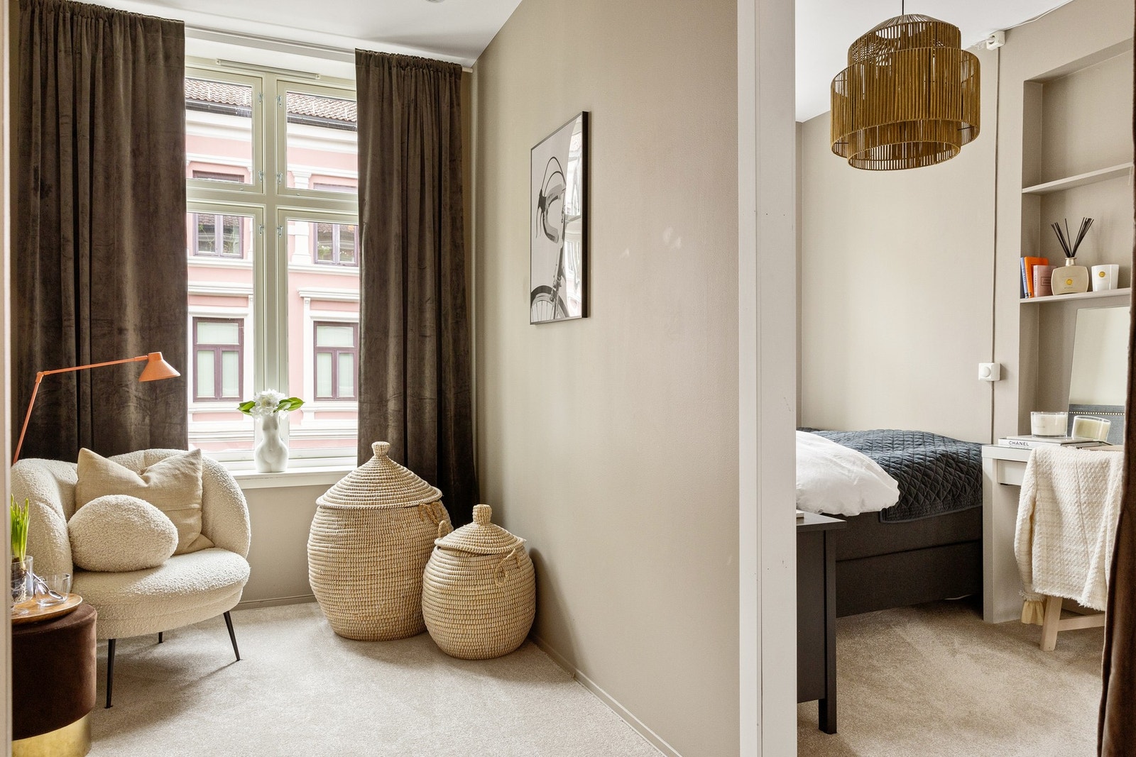 Soverommet 2 og kontor har felles adkomst fra entré. Galleribilde